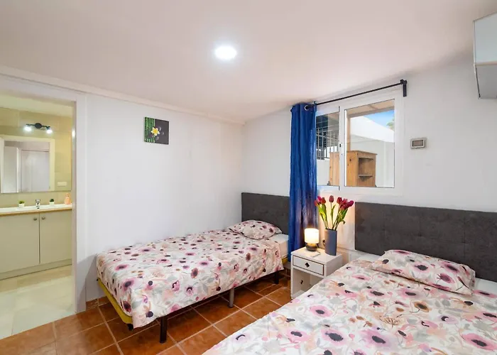 Kanak By فيلة تياس